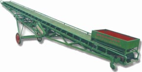 Belt conveyor can be used to deliver small goods with the characters of low noise, smooth delivery, excellent performance and good looks